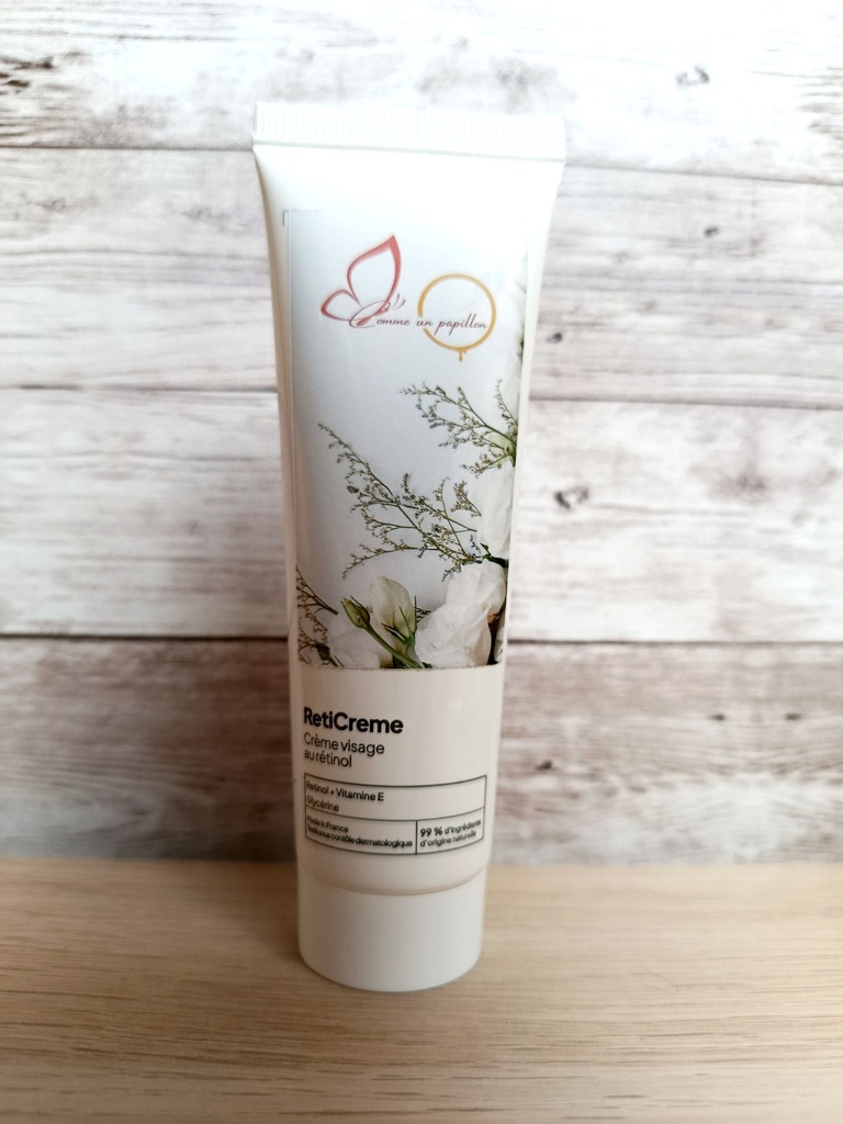 Soin visage au retinol